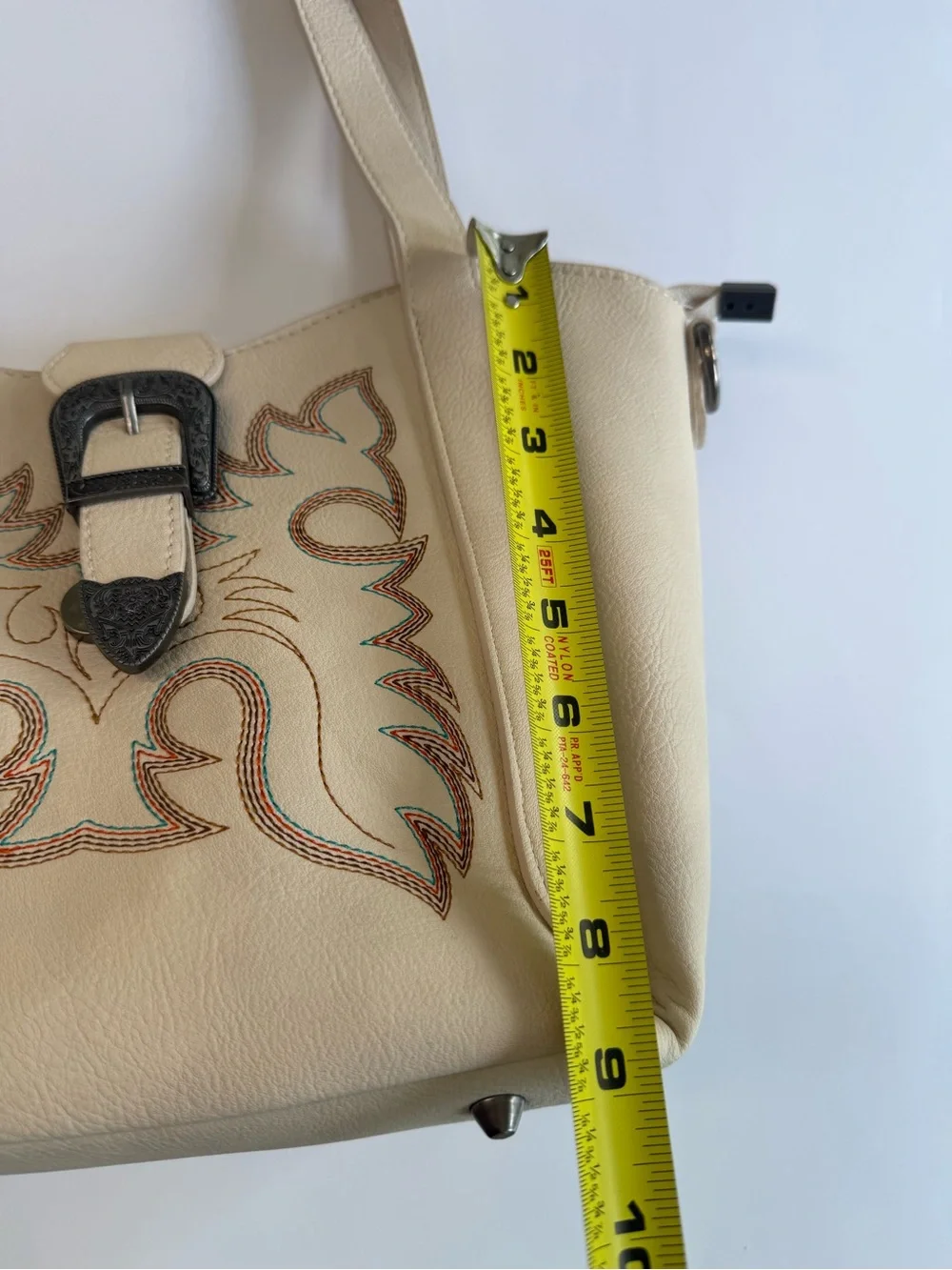 Wrangler Cream Western Tote Bag 🤠 Embroidered Boot Stitch + Silver Buckle